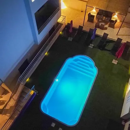 Apartment Neli *