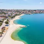 Neli * Trogir