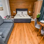 Neli Apartamento