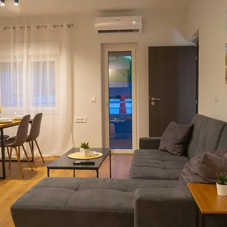 Apartament Neli