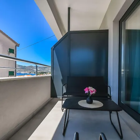 Apartament Neli