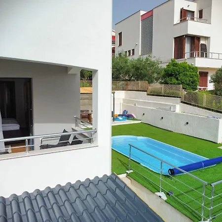 Neli Apartament Trogir